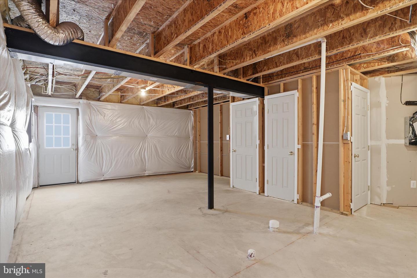 8832 YELLOWTHROAT CT, GAINESVILLE, Virginia 20155, 4 Bedrooms Bedrooms, 8 Rooms Rooms,2 BathroomsBathrooms,Residential,For sale,8832 YELLOWTHROAT CT,VAPW2110684 MLS # VAPW2110684