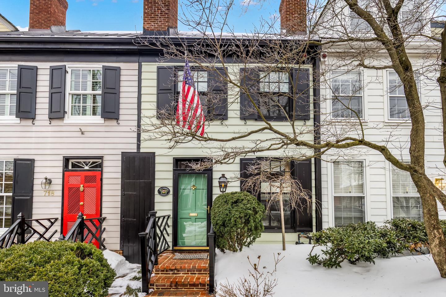 720 GIBBON ST, ALEXANDRIA, Virginia 22314, 3 Bedrooms Bedrooms, ,2 BathroomsBathrooms,Residential,For sale,720 GIBBON ST,VAAX2053340 MLS # VAAX2053340