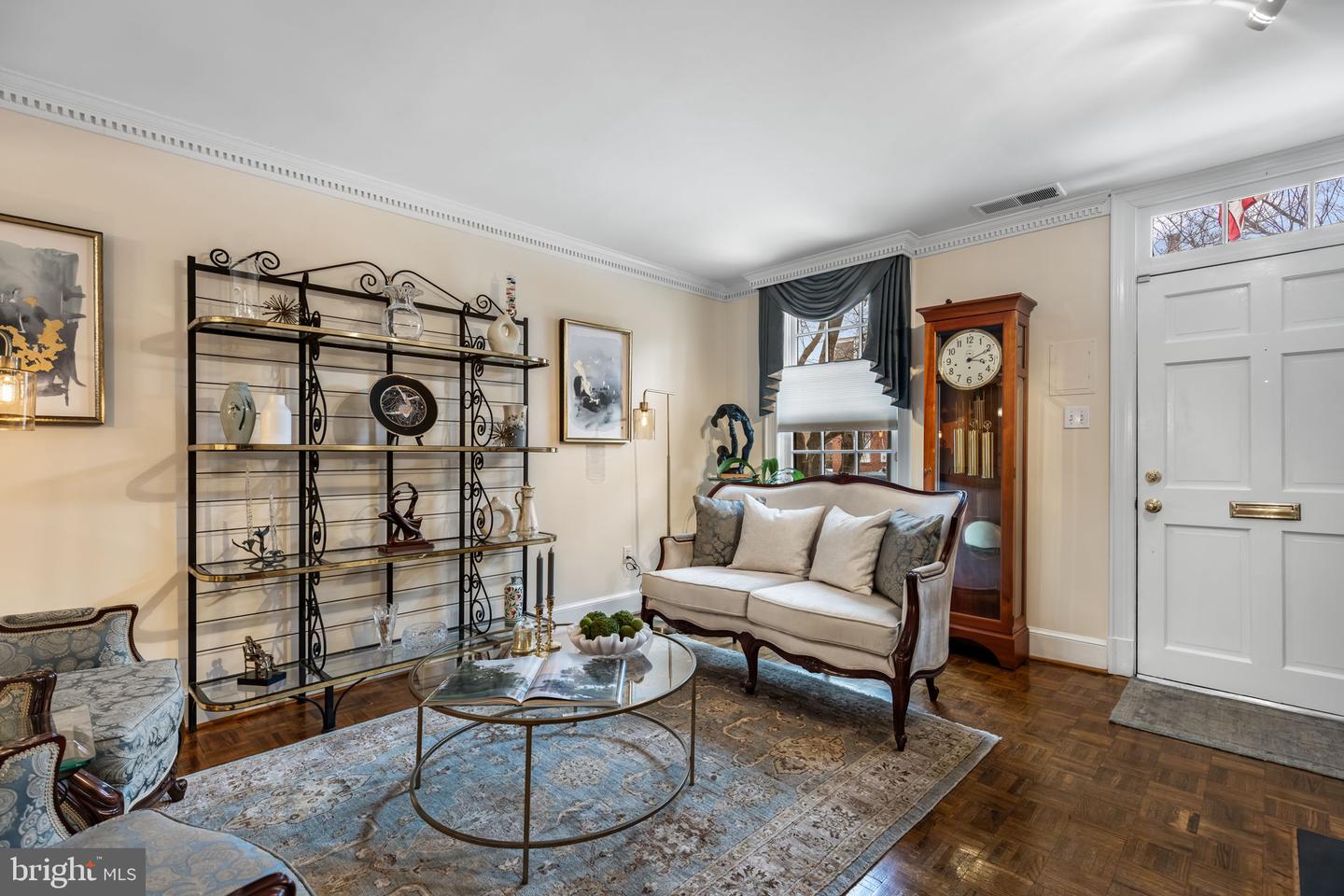 720 GIBBON ST, ALEXANDRIA, Virginia 22314, 3 Bedrooms Bedrooms, ,2 BathroomsBathrooms,Residential,For sale,720 GIBBON ST,VAAX2053340 MLS # VAAX2053340