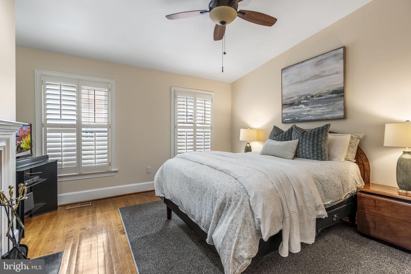 720 GIBBON ST, ALEXANDRIA, Virginia 22314, 3 Bedrooms Bedrooms, ,2 BathroomsBathrooms,Residential,For sale,720 GIBBON ST,VAAX2053340 MLS # VAAX2053340