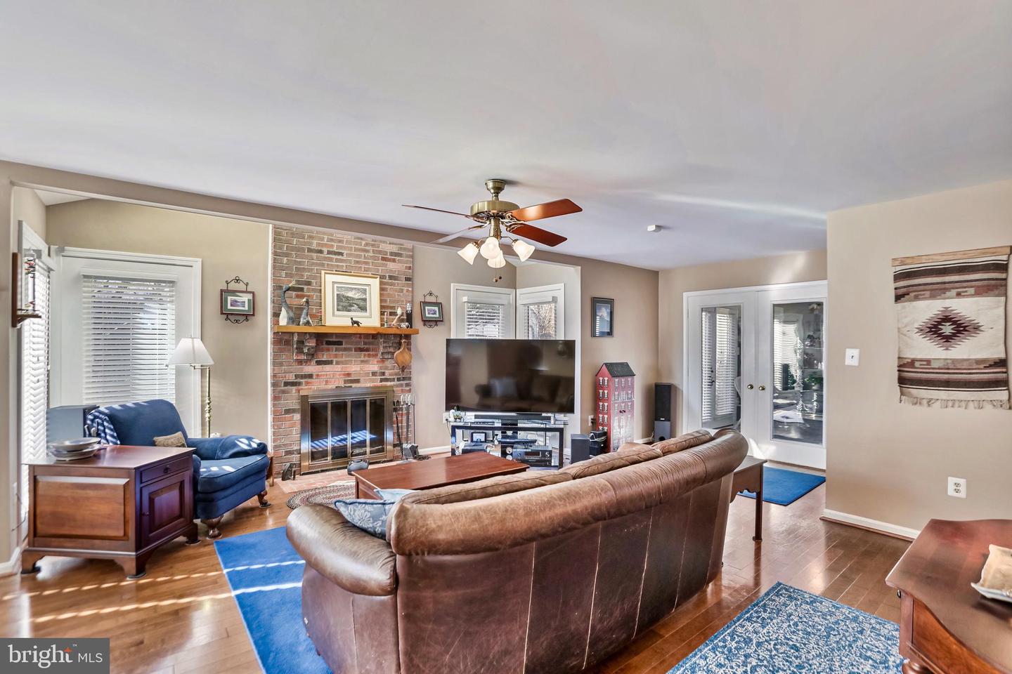 5272 ELLICOTT DR, CENTREVILLE, Virginia 20120, 3 Bedrooms Bedrooms, ,2 BathroomsBathrooms,Residential,For sale,5272 ELLICOTT DR,VAFX2286690 MLS # VAFX2286690