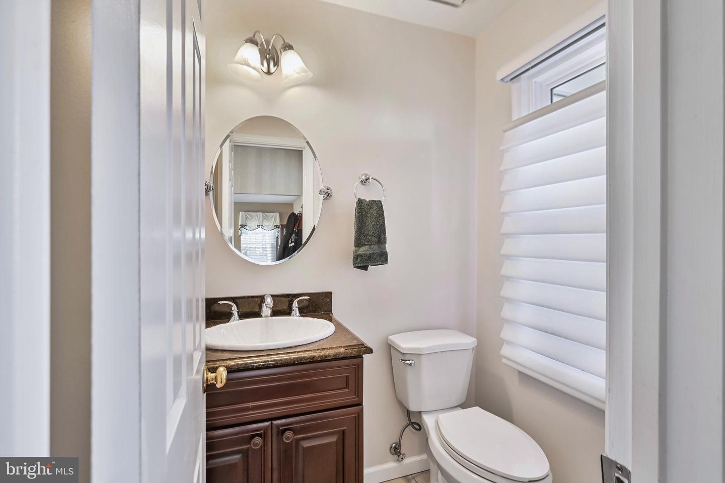 5272 ELLICOTT DR, CENTREVILLE, Virginia 20120, 3 Bedrooms Bedrooms, ,2 BathroomsBathrooms,Residential,For sale,5272 ELLICOTT DR,VAFX2286690 MLS # VAFX2286690