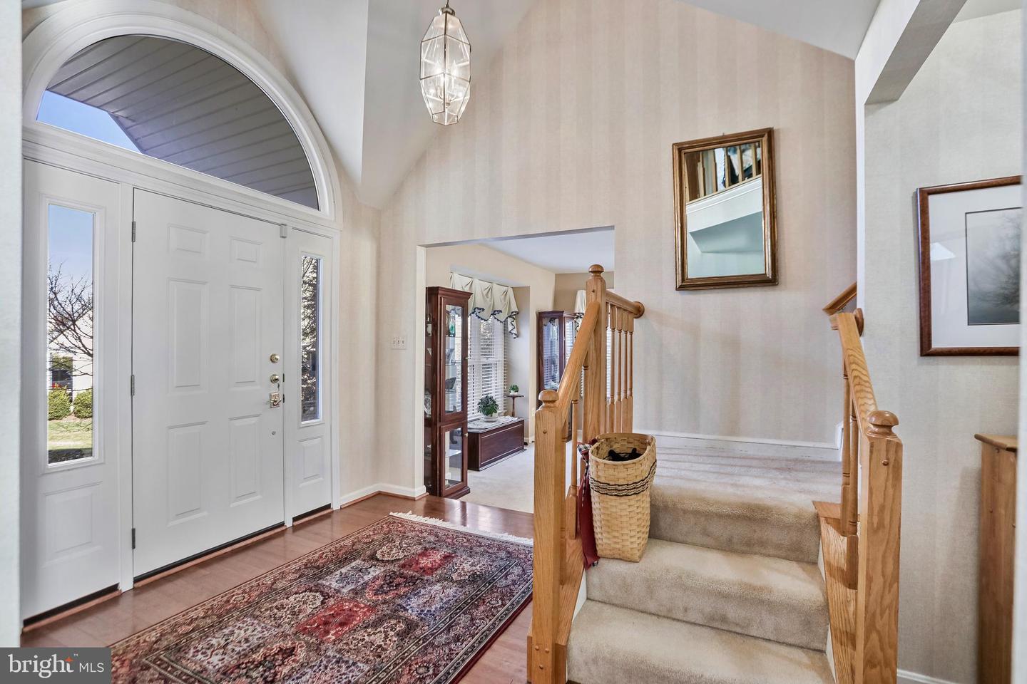 5272 ELLICOTT DR, CENTREVILLE, Virginia 20120, 3 Bedrooms Bedrooms, ,2 BathroomsBathrooms,Residential,For sale,5272 ELLICOTT DR,VAFX2286690 MLS # VAFX2286690