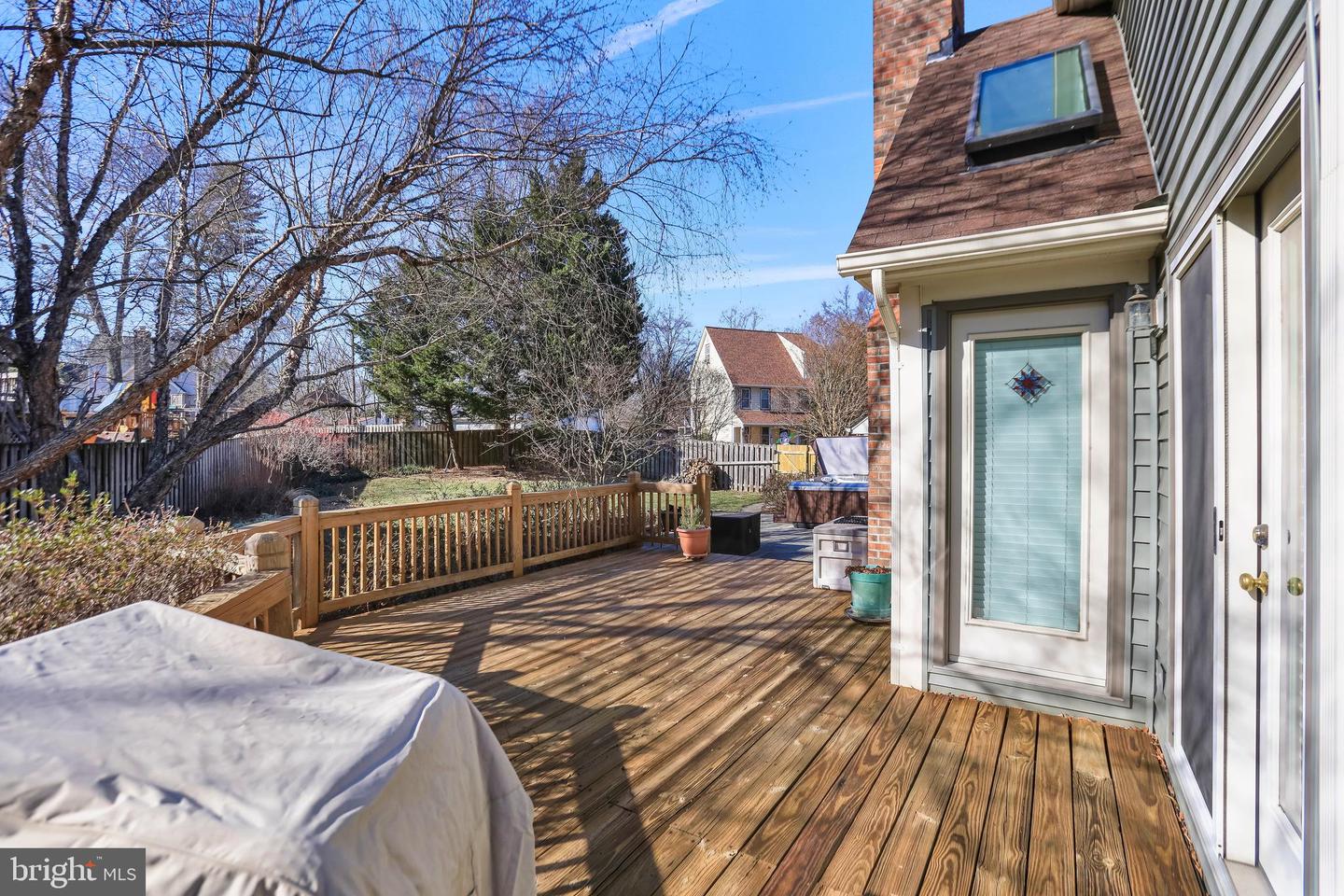 5272 ELLICOTT DR, CENTREVILLE, Virginia 20120, 3 Bedrooms Bedrooms, ,2 BathroomsBathrooms,Residential,For sale,5272 ELLICOTT DR,VAFX2286690 MLS # VAFX2286690