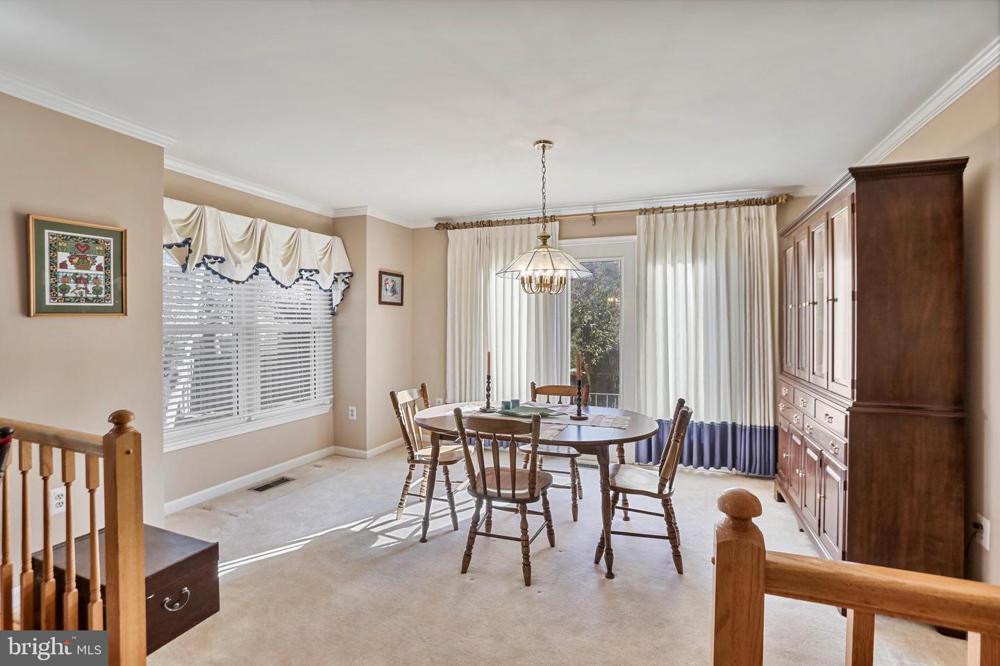 5272 ELLICOTT DR, CENTREVILLE, Virginia 20120, 3 Bedrooms Bedrooms, ,2 BathroomsBathrooms,Residential,For sale,5272 ELLICOTT DR,VAFX2286690 MLS # VAFX2286690