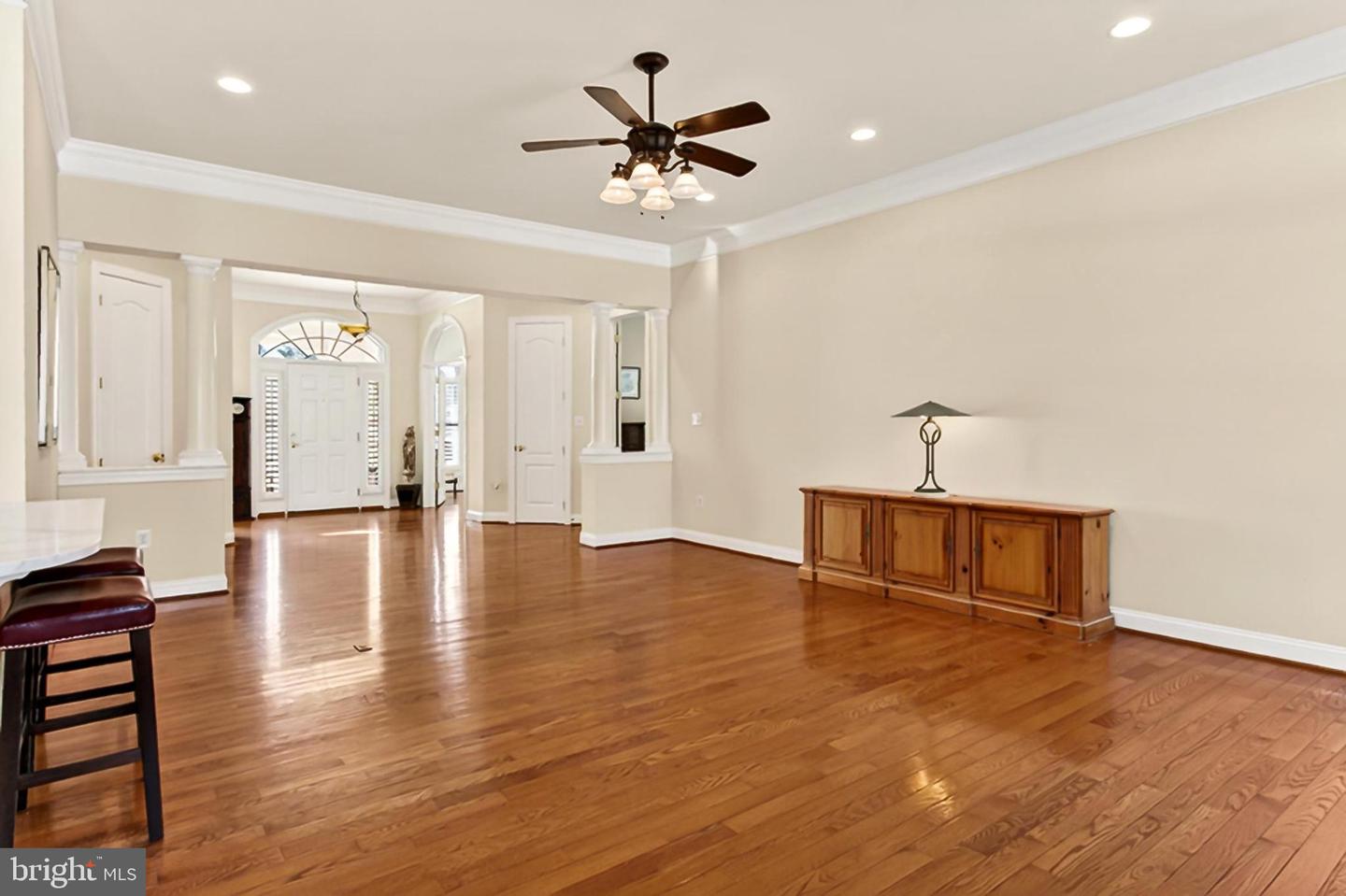 8471 LINK HILLS LOOP, GAINESVILLE, Virginia 20155, 5 Bedrooms Bedrooms, ,4 BathroomsBathrooms,Residential,For sale,8471 LINK HILLS LOOP,VAPW2110912 MLS # VAPW2110912