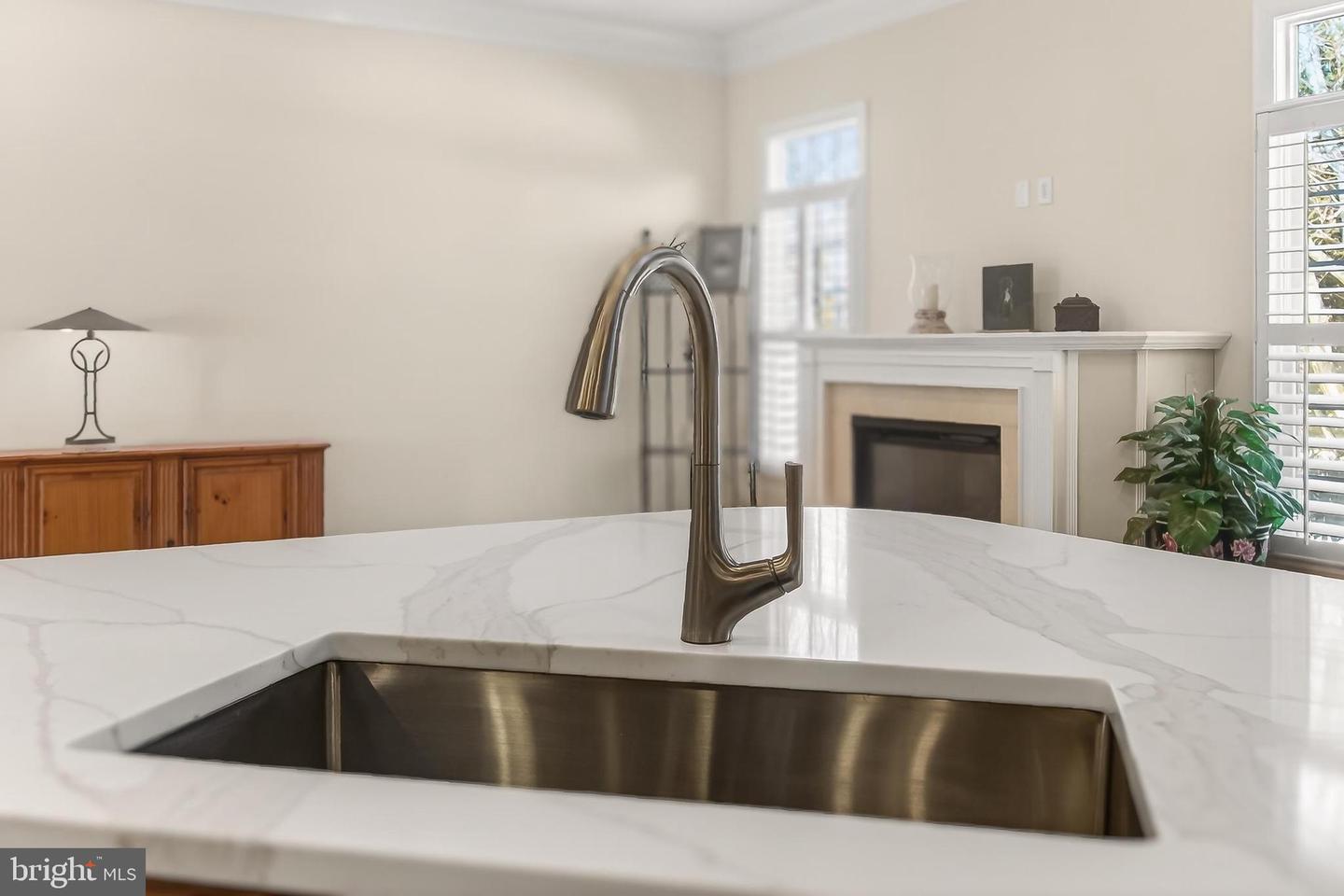 8471 LINK HILLS LOOP, GAINESVILLE, Virginia 20155, 5 Bedrooms Bedrooms, ,4 BathroomsBathrooms,Residential,For sale,8471 LINK HILLS LOOP,VAPW2110912 MLS # VAPW2110912