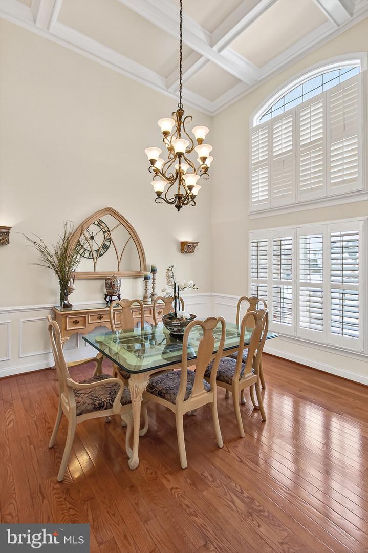 8471 LINK HILLS LOOP, GAINESVILLE, Virginia 20155, 5 Bedrooms Bedrooms, ,4 BathroomsBathrooms,Residential,For sale,8471 LINK HILLS LOOP,VAPW2110912 MLS # VAPW2110912