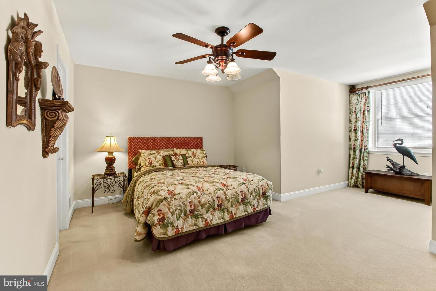 8471 LINK HILLS LOOP, GAINESVILLE, Virginia 20155, 5 Bedrooms Bedrooms, ,4 BathroomsBathrooms,Residential,For sale,8471 LINK HILLS LOOP,VAPW2110912 MLS # VAPW2110912