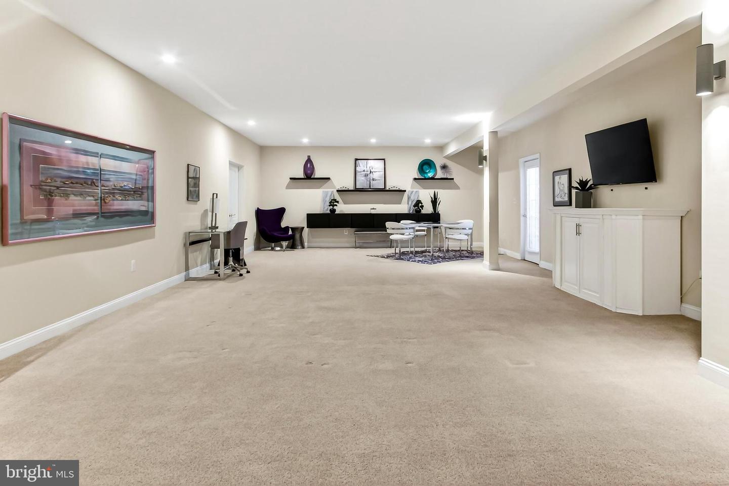 8471 LINK HILLS LOOP, GAINESVILLE, Virginia 20155, 5 Bedrooms Bedrooms, ,4 BathroomsBathrooms,Residential,For sale,8471 LINK HILLS LOOP,VAPW2110912 MLS # VAPW2110912