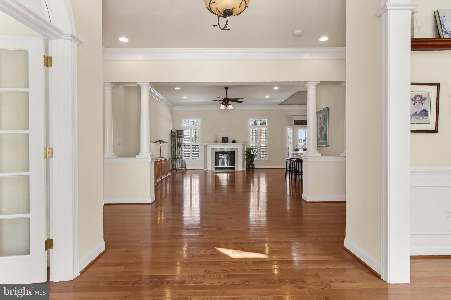 8471 LINK HILLS LOOP, GAINESVILLE, Virginia 20155, 5 Bedrooms Bedrooms, ,4 BathroomsBathrooms,Residential,For sale,8471 LINK HILLS LOOP,VAPW2110912 MLS # VAPW2110912