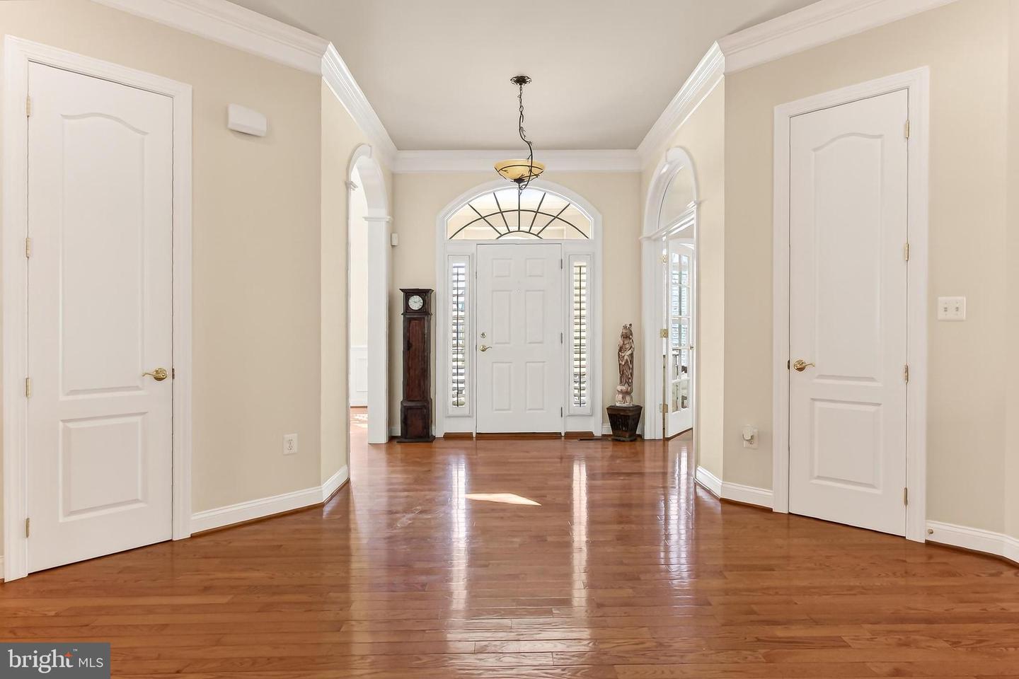 8471 LINK HILLS LOOP, GAINESVILLE, Virginia 20155, 5 Bedrooms Bedrooms, ,4 BathroomsBathrooms,Residential,For sale,8471 LINK HILLS LOOP,VAPW2110912 MLS # VAPW2110912