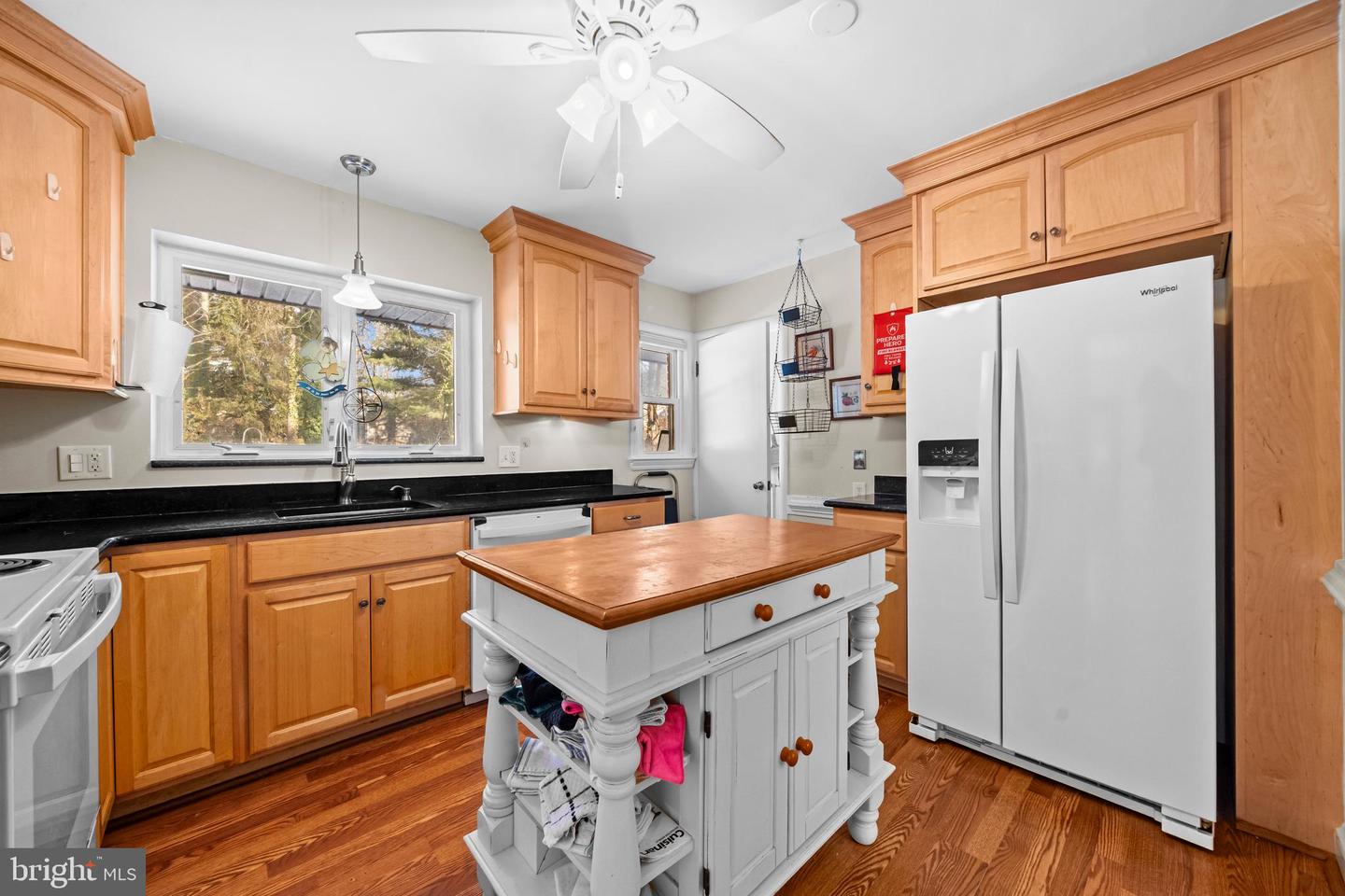 6058 OLD TELEGRAPH RD, ALEXANDRIA, Virginia 22310, 3 Bedrooms Bedrooms, ,3 BathroomsBathrooms,Residential,For sale,6058 OLD TELEGRAPH RD,VAFX2287124 MLS # VAFX2287124