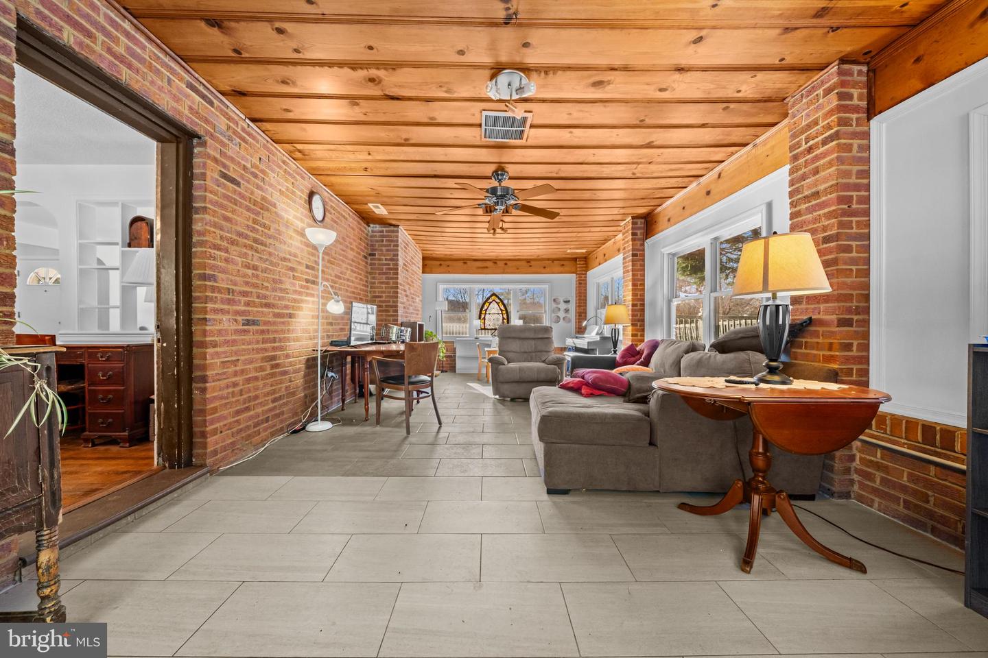 6058 OLD TELEGRAPH RD, ALEXANDRIA, Virginia 22310, 3 Bedrooms Bedrooms, ,3 BathroomsBathrooms,Residential,For sale,6058 OLD TELEGRAPH RD,VAFX2287124 MLS # VAFX2287124