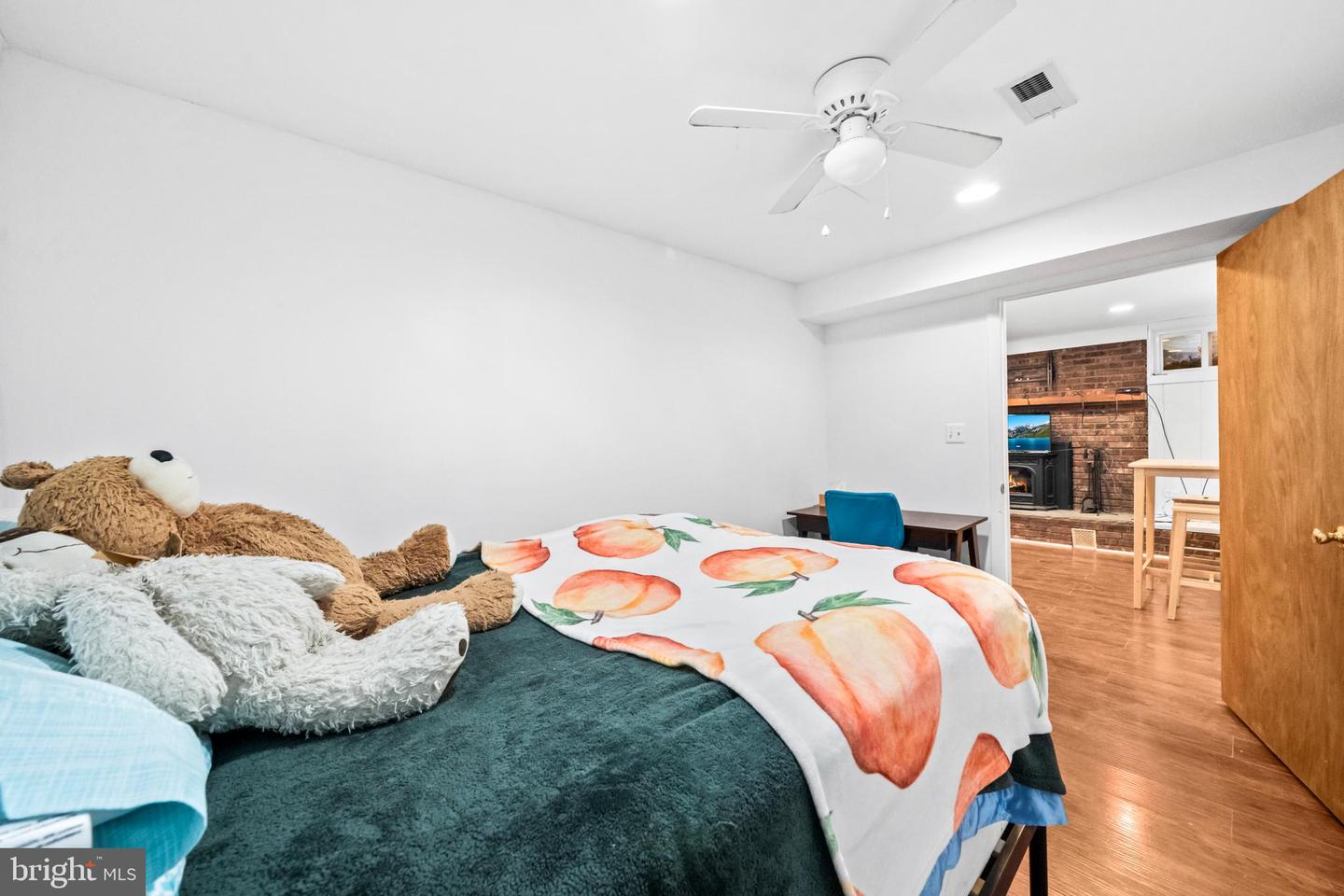 6058 OLD TELEGRAPH RD, ALEXANDRIA, Virginia 22310, 3 Bedrooms Bedrooms, ,3 BathroomsBathrooms,Residential,For sale,6058 OLD TELEGRAPH RD,VAFX2287124 MLS # VAFX2287124