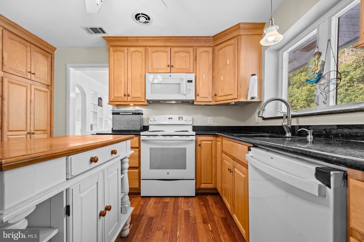 6058 OLD TELEGRAPH RD, ALEXANDRIA, Virginia 22310, 3 Bedrooms Bedrooms, ,3 BathroomsBathrooms,Residential,For sale,6058 OLD TELEGRAPH RD,VAFX2287124 MLS # VAFX2287124