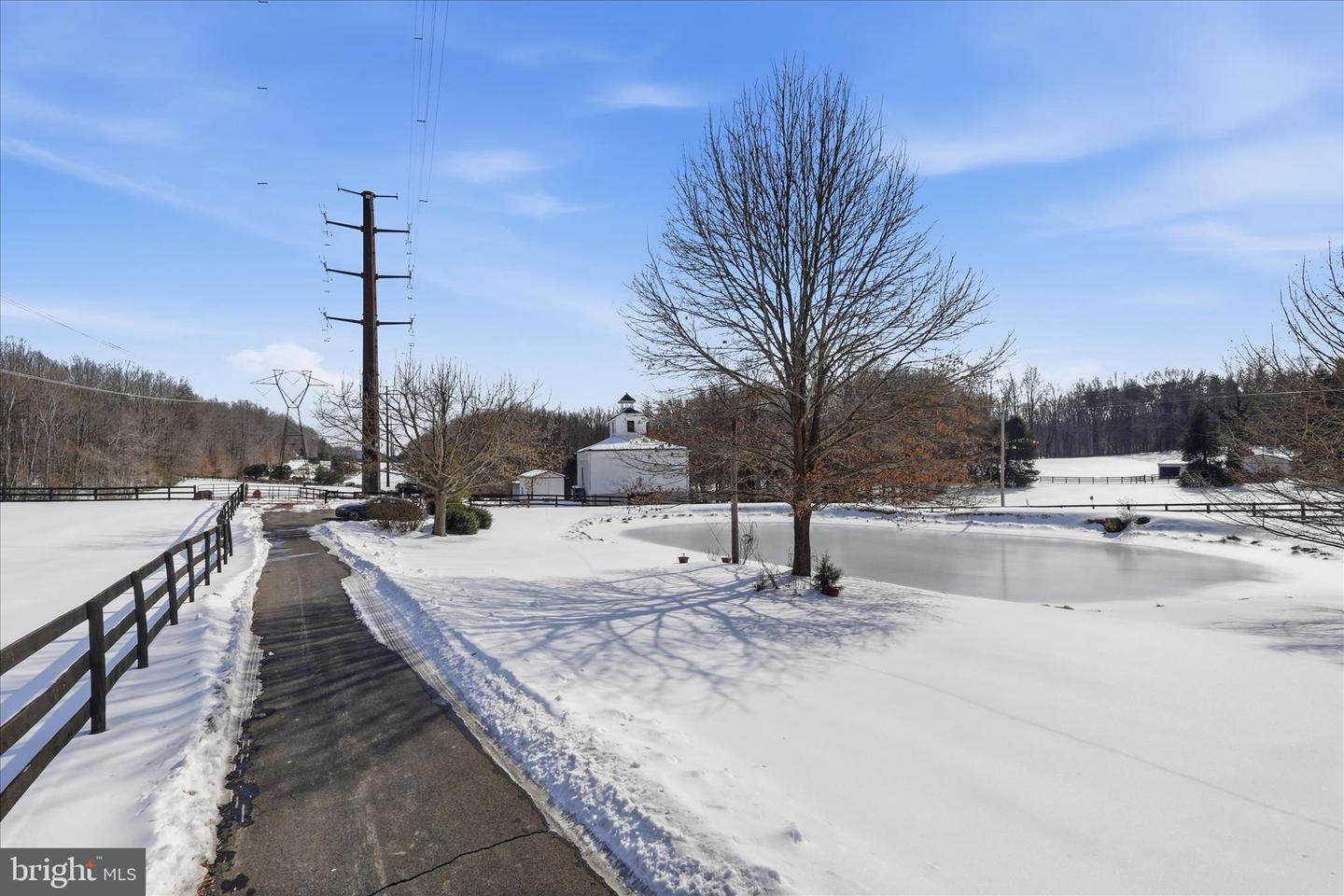 12466 HENDERSON RD, CLIFTON, Virginia 20124, 4 Bedrooms Bedrooms, ,3 BathroomsBathrooms,Residential,For sale,12466 HENDERSON RD,VAFX2287524 MLS # VAFX2287524