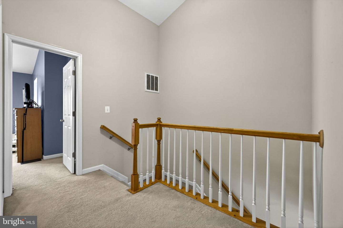 5255 MULBERRY TER, STEPHENS CITY, Virginia 22655, 3 Bedrooms Bedrooms, ,2 BathroomsBathrooms,Residential,For sale,5255 MULBERRY TER,VAFV2039254 MLS # VAFV2039254