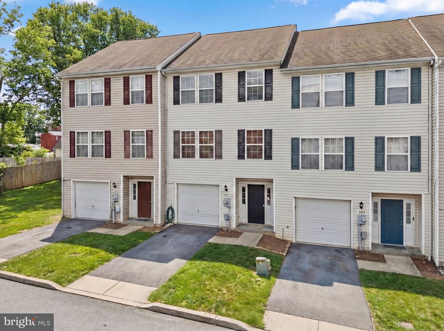 5255 MULBERRY TER, STEPHENS CITY, Virginia 22655, 3 Bedrooms Bedrooms, ,2 BathroomsBathrooms,Residential,For sale,5255 MULBERRY TER,VAFV2039254 MLS # VAFV2039254