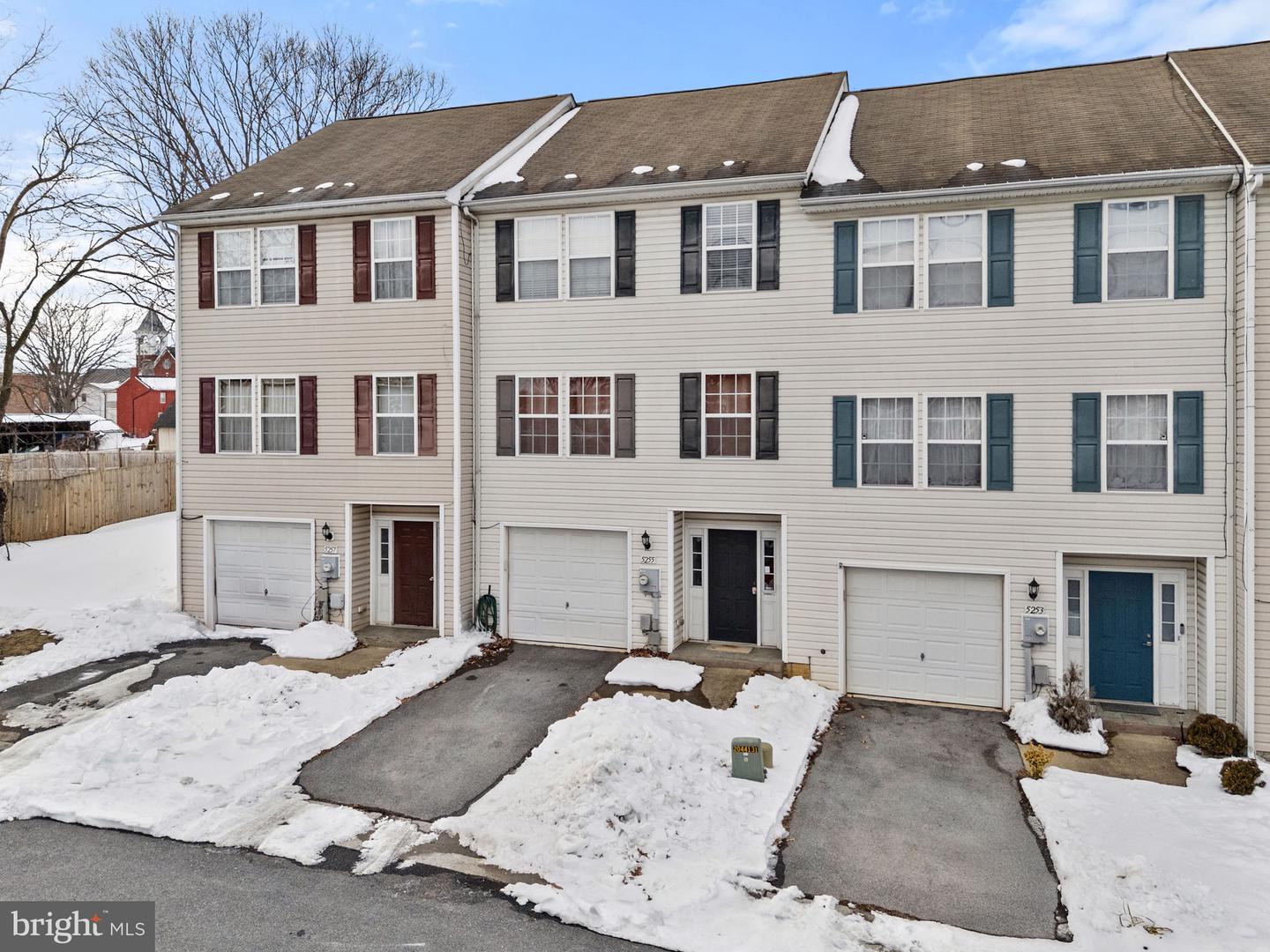 5255 MULBERRY TER, STEPHENS CITY, Virginia 22655, 3 Bedrooms Bedrooms, ,2 BathroomsBathrooms,Residential,For sale,5255 MULBERRY TER,VAFV2039254 MLS # VAFV2039254