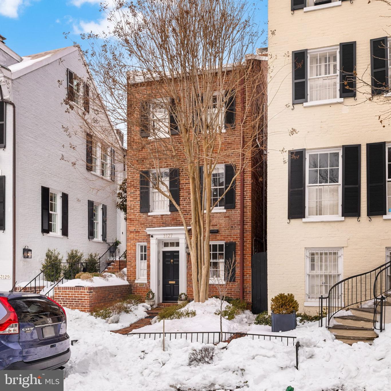3127 O ST NW, WASHINGTON, District Of Columbia 20007, 4 Bedrooms Bedrooms, ,3 BathroomsBathrooms,Residential,For sale,3127 O ST NW,DCDC2243788 MLS # DCDC2243788