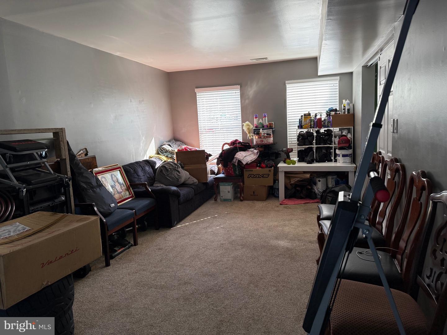 14314 LINDENDALE RD, WOODBRIDGE, Virginia 22193, 5 Bedrooms Bedrooms, ,2 BathroomsBathrooms,Residential,For sale,14314 LINDENDALE RD,VAPW2111564 MLS # VAPW2111564