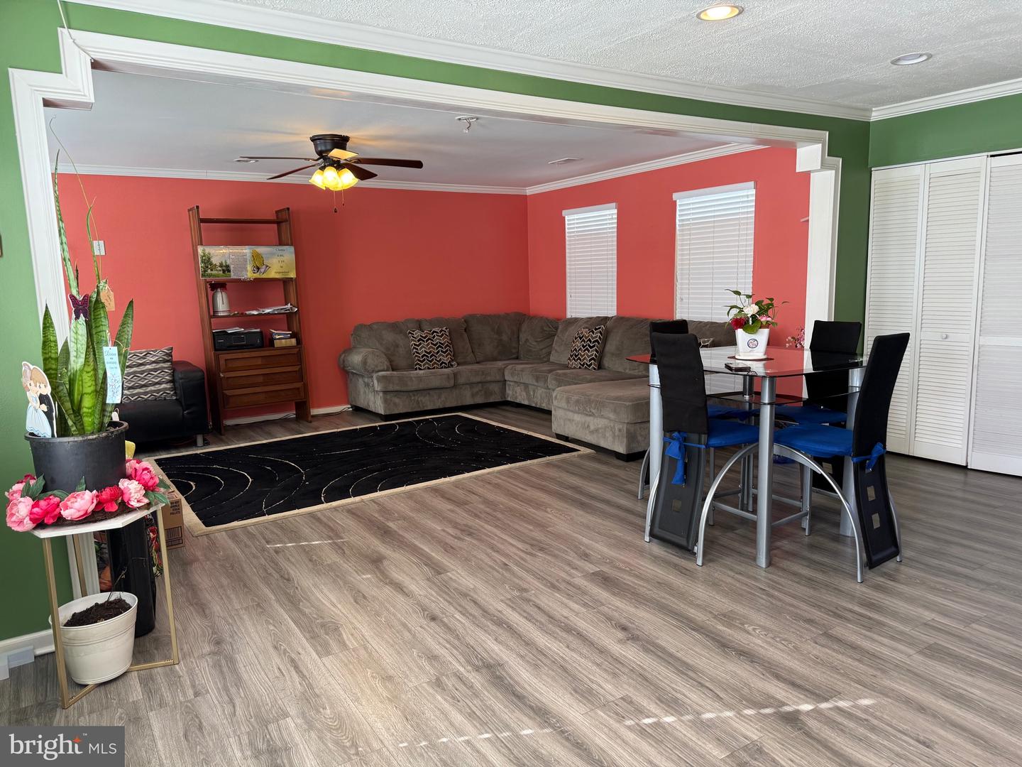 14314 LINDENDALE RD, WOODBRIDGE, Virginia 22193, 5 Bedrooms Bedrooms, ,2 BathroomsBathrooms,Residential,For sale,14314 LINDENDALE RD,VAPW2111564 MLS # VAPW2111564