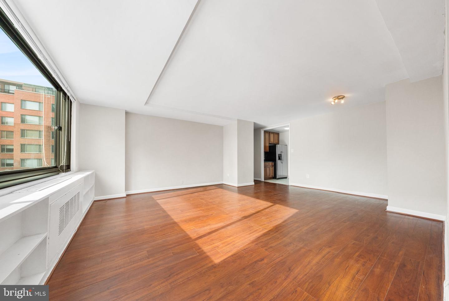 1021 ARLINGTON BLVD #842, ARLINGTON, Virginia 22209, 1 Bedroom Bedrooms, ,1 BathroomBathrooms,Residential,For sale,1021 ARLINGTON BLVD #842,VAAR2068254 MLS # VAAR2068254