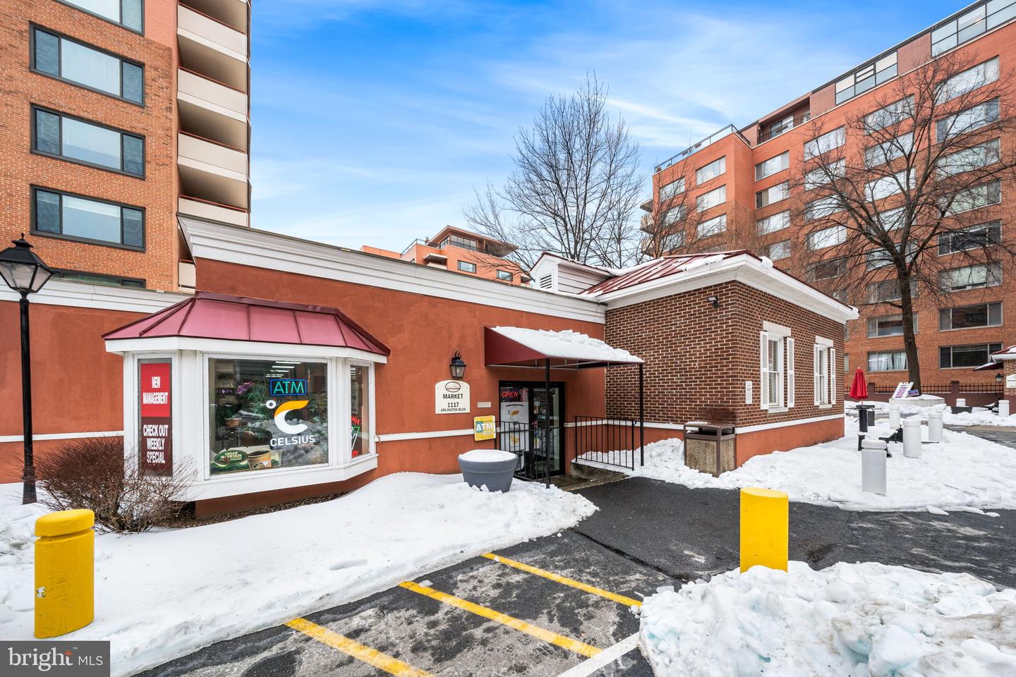 1021 ARLINGTON BLVD #842, ARLINGTON, Virginia 22209, 1 Bedroom Bedrooms, ,1 BathroomBathrooms,Residential,For sale,1021 ARLINGTON BLVD #842,VAAR2068254 MLS # VAAR2068254