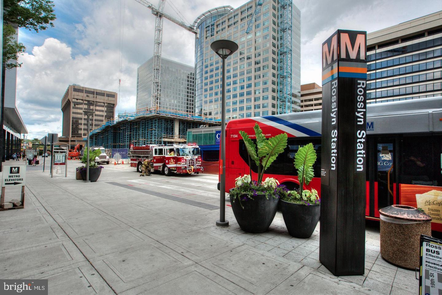 1021 ARLINGTON BLVD #842, ARLINGTON, Virginia 22209, 1 Bedroom Bedrooms, ,1 BathroomBathrooms,Residential,For sale,1021 ARLINGTON BLVD #842,VAAR2068254 MLS # VAAR2068254