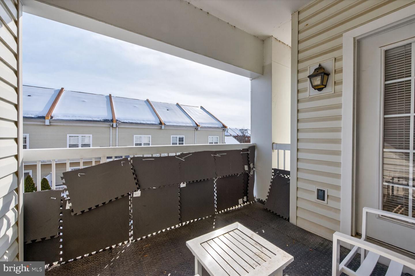 22725 THIMBLEBERRY SQ #304, BRAMBLETON, Virginia 20148, 1 Bedroom Bedrooms, ,1 BathroomBathrooms,Residential,For sale,22725 THIMBLEBERRY SQ #304,VALO2114872 MLS # VALO2114872