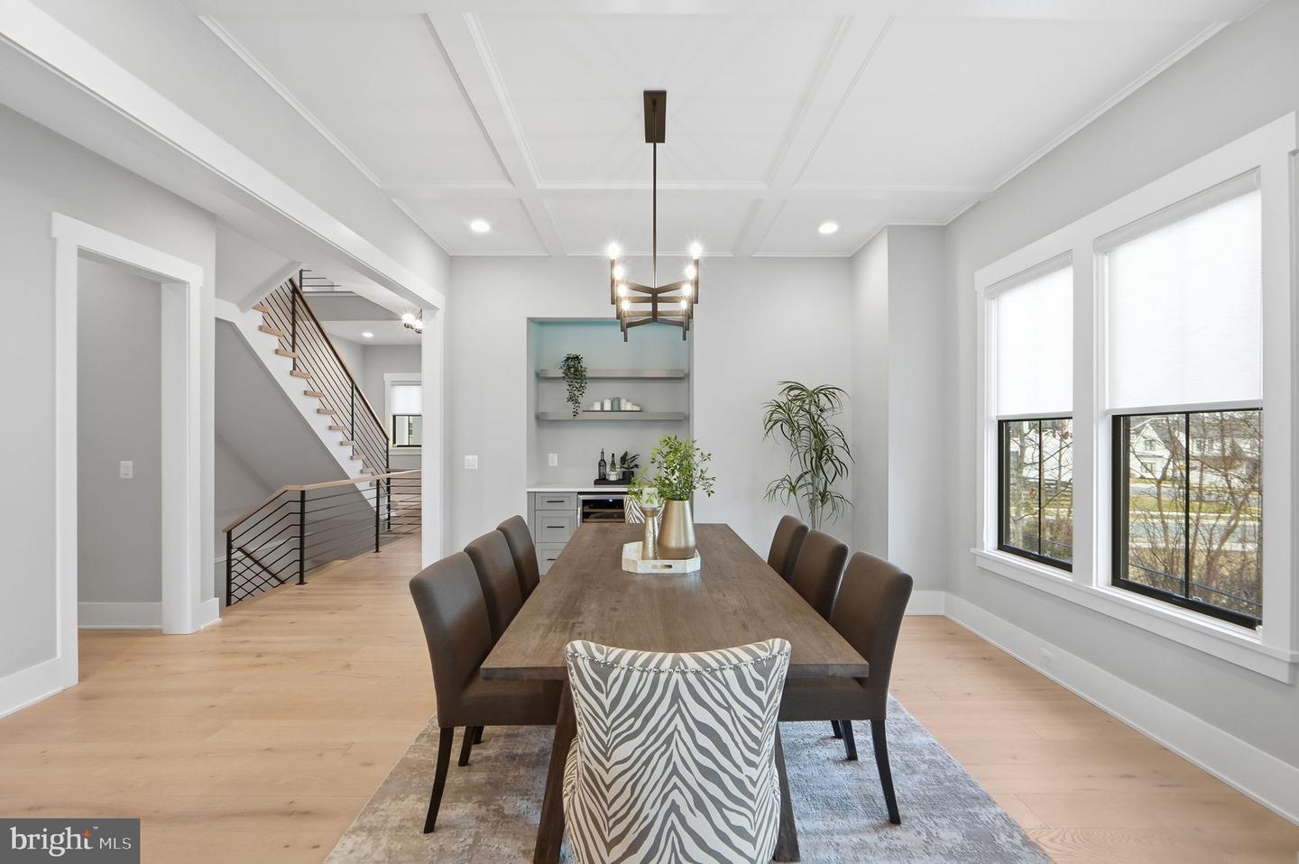 315 CHARLES ST SE, VIENNA, Virginia 22180, 6 Bedrooms Bedrooms, ,6 BathroomsBathrooms,Residential,For sale,315 CHARLES ST SE,VAFX2288004 MLS # VAFX2288004