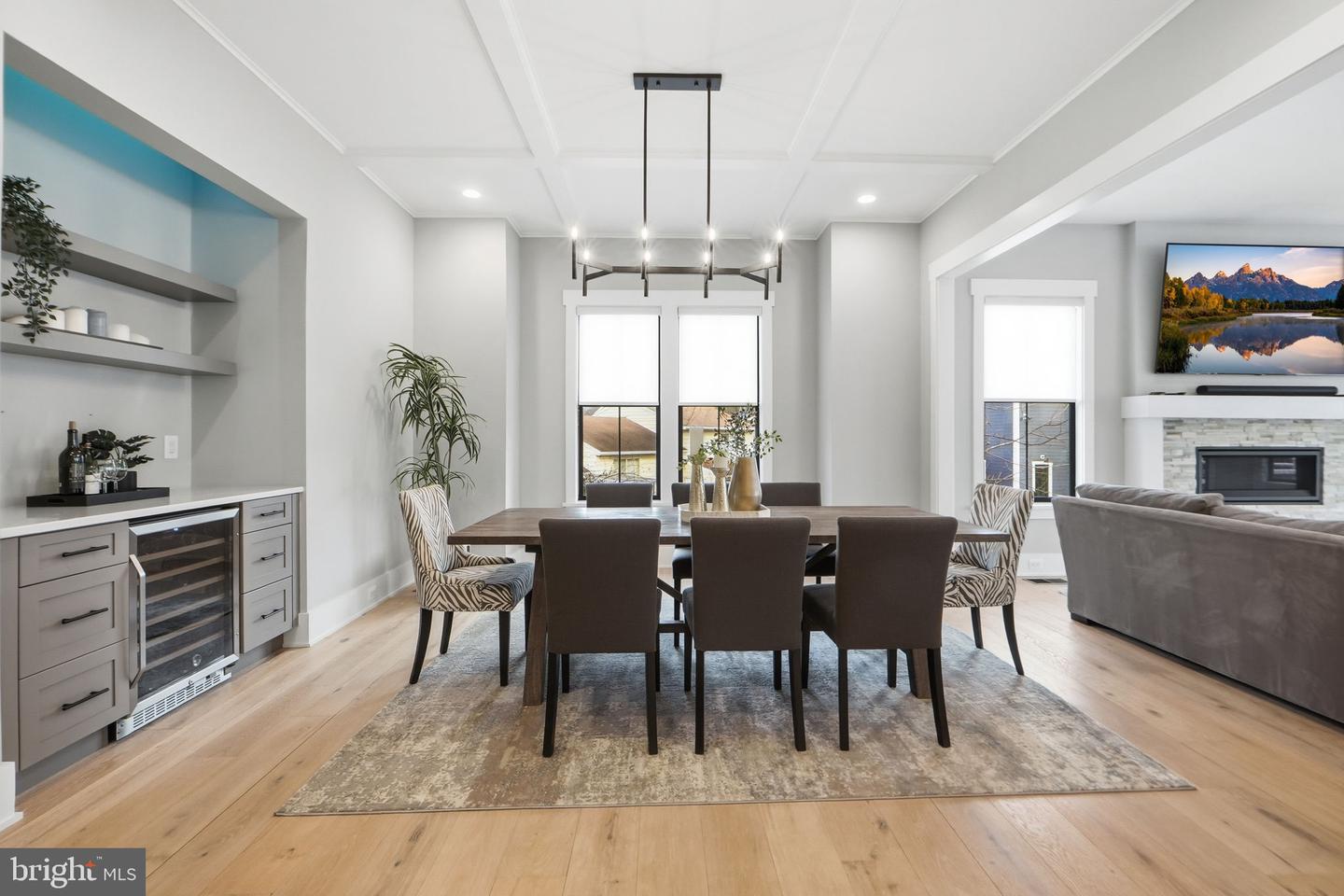 315 CHARLES ST SE, VIENNA, Virginia 22180, 6 Bedrooms Bedrooms, ,6 BathroomsBathrooms,Residential,For sale,315 CHARLES ST SE,VAFX2288004 MLS # VAFX2288004