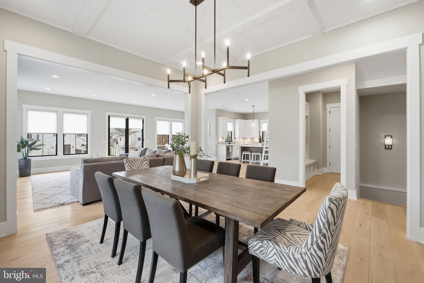 315 CHARLES ST SE, VIENNA, Virginia 22180, 6 Bedrooms Bedrooms, ,6 BathroomsBathrooms,Residential,For sale,315 CHARLES ST SE,VAFX2288004 MLS # VAFX2288004