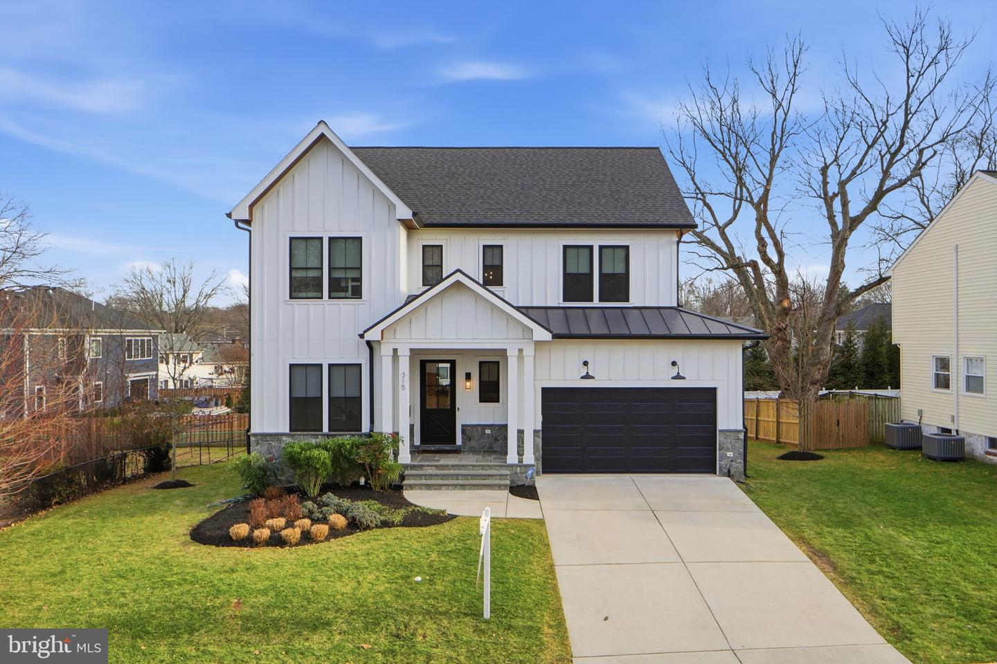 315 CHARLES ST SE, VIENNA, Virginia 22180, 6 Bedrooms Bedrooms, ,6 BathroomsBathrooms,Residential,For sale,315 CHARLES ST SE,VAFX2288004 MLS # VAFX2288004