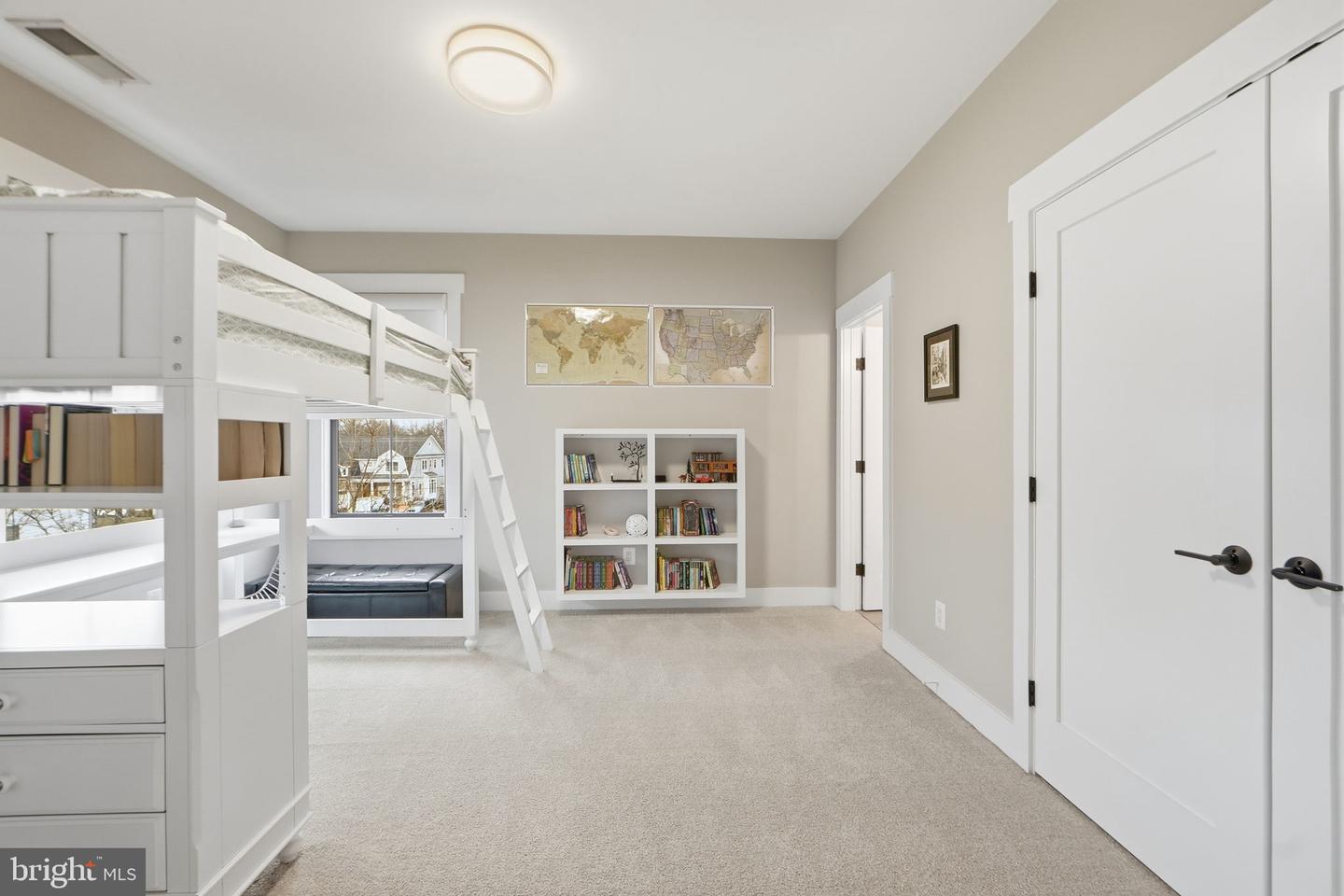 315 CHARLES ST SE, VIENNA, Virginia 22180, 6 Bedrooms Bedrooms, ,6 BathroomsBathrooms,Residential,For sale,315 CHARLES ST SE,VAFX2288004 MLS # VAFX2288004