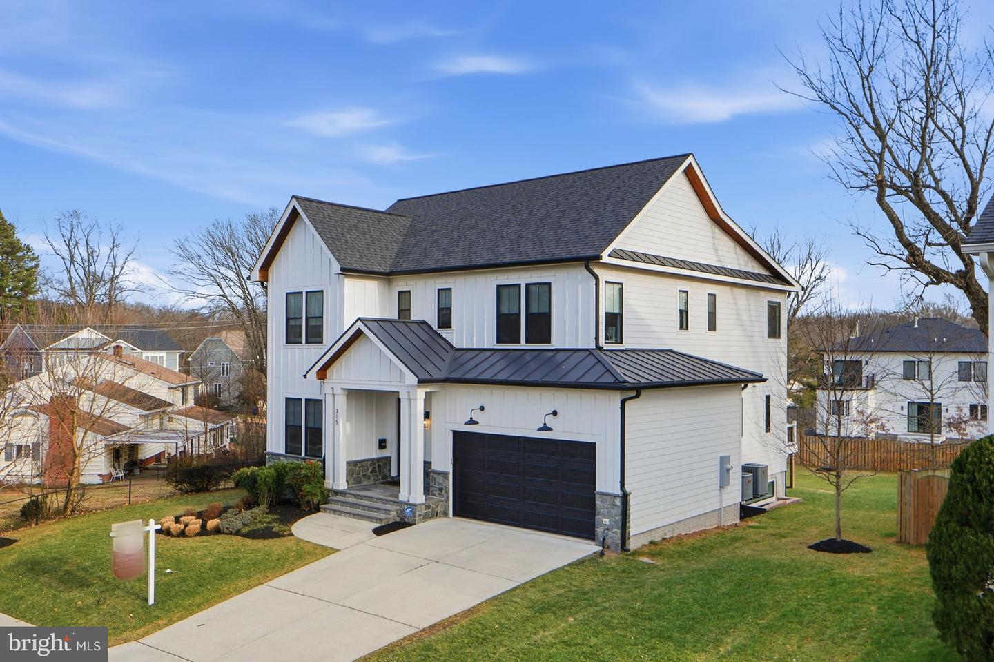 315 CHARLES ST SE, VIENNA, Virginia 22180, 6 Bedrooms Bedrooms, ,6 BathroomsBathrooms,Residential,For sale,315 CHARLES ST SE,VAFX2288004 MLS # VAFX2288004