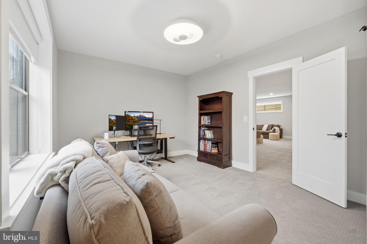 315 CHARLES ST SE, VIENNA, Virginia 22180, 6 Bedrooms Bedrooms, ,6 BathroomsBathrooms,Residential,For sale,315 CHARLES ST SE,VAFX2288004 MLS # VAFX2288004