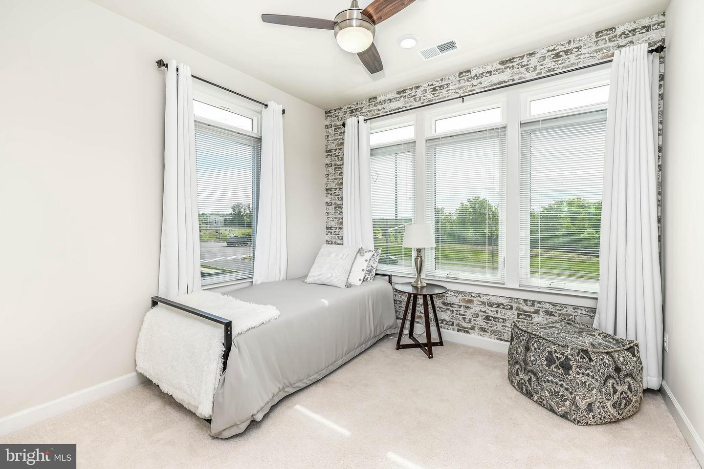 1612 ROCKY SHALE TER SE, LEESBURG, Virginia 20175, 3 Bedrooms Bedrooms, ,3 BathroomsBathrooms,Residential,For sale,1612 ROCKY SHALE TER SE,VALO2114888 MLS # VALO2114888