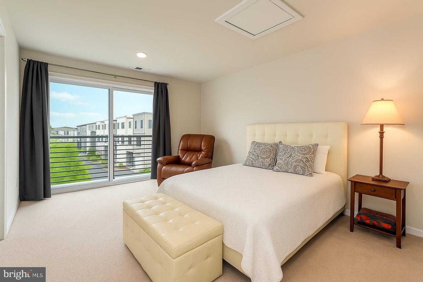 1612 ROCKY SHALE TER SE, LEESBURG, Virginia 20175, 3 Bedrooms Bedrooms, ,3 BathroomsBathrooms,Residential,For sale,1612 ROCKY SHALE TER SE,VALO2114888 MLS # VALO2114888