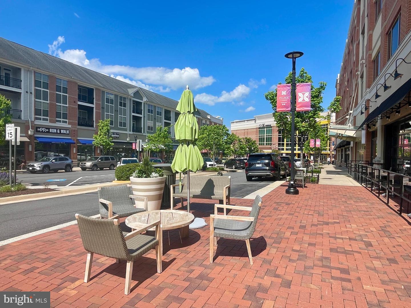 1612 ROCKY SHALE TER SE, LEESBURG, Virginia 20175, 3 Bedrooms Bedrooms, ,3 BathroomsBathrooms,Residential,For sale,1612 ROCKY SHALE TER SE,VALO2114888 MLS # VALO2114888