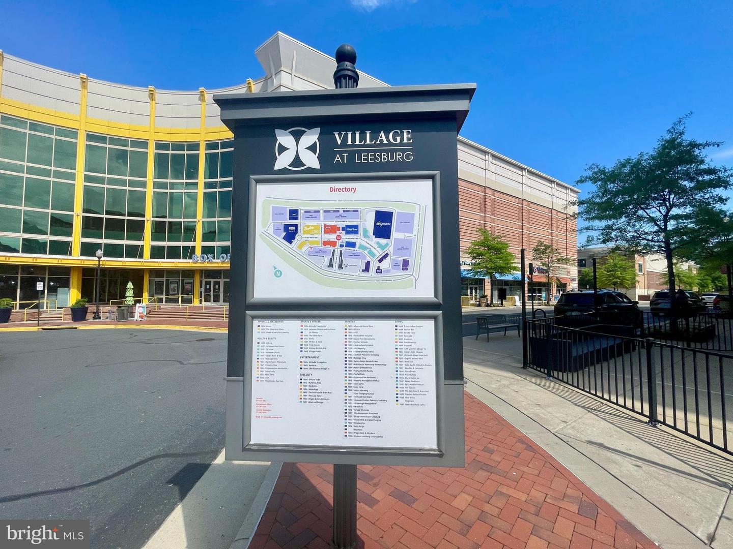 1612 ROCKY SHALE TER SE, LEESBURG, Virginia 20175, 3 Bedrooms Bedrooms, ,3 BathroomsBathrooms,Residential,For sale,1612 ROCKY SHALE TER SE,VALO2114888 MLS # VALO2114888