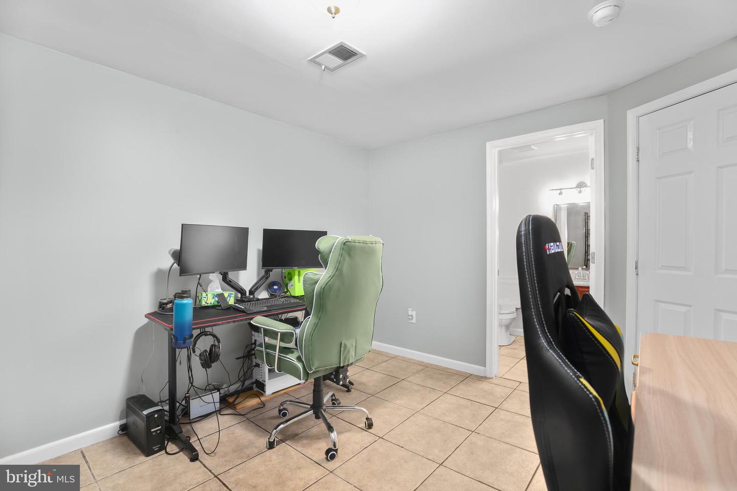 12385 MANCHESTER WAY, WOODBRIDGE, Virginia 22192, 3 Bedrooms Bedrooms, ,3 BathroomsBathrooms,Residential,For sale,12385 MANCHESTER WAY,VAPW2111502 MLS # VAPW2111502