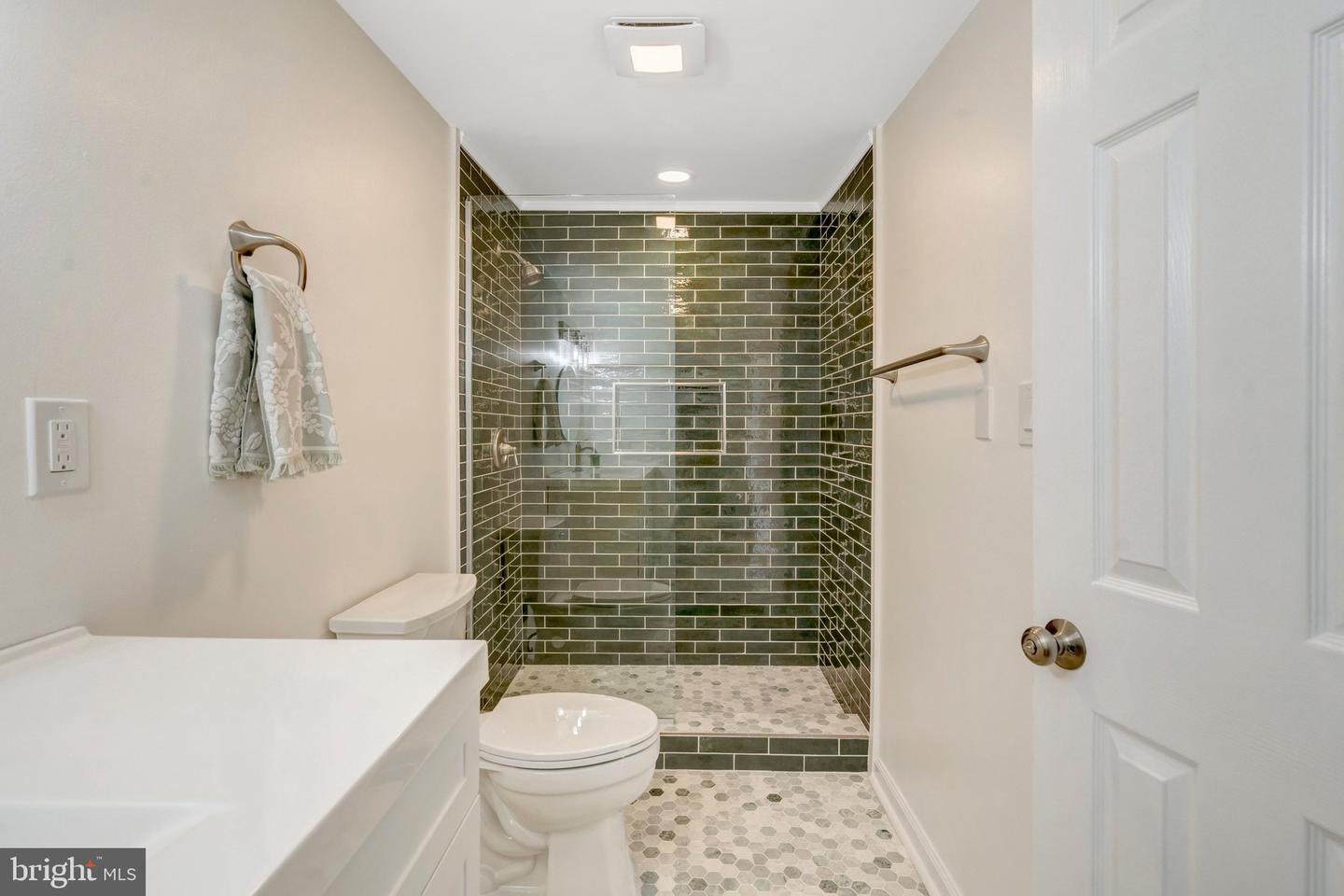 122 SCOTT DR, MANASSAS PARK, Virginia 20111, 4 Bedrooms Bedrooms, ,3 BathroomsBathrooms,Residential,For sale,122 SCOTT DR,VAMP2003668 MLS # VAMP2003668