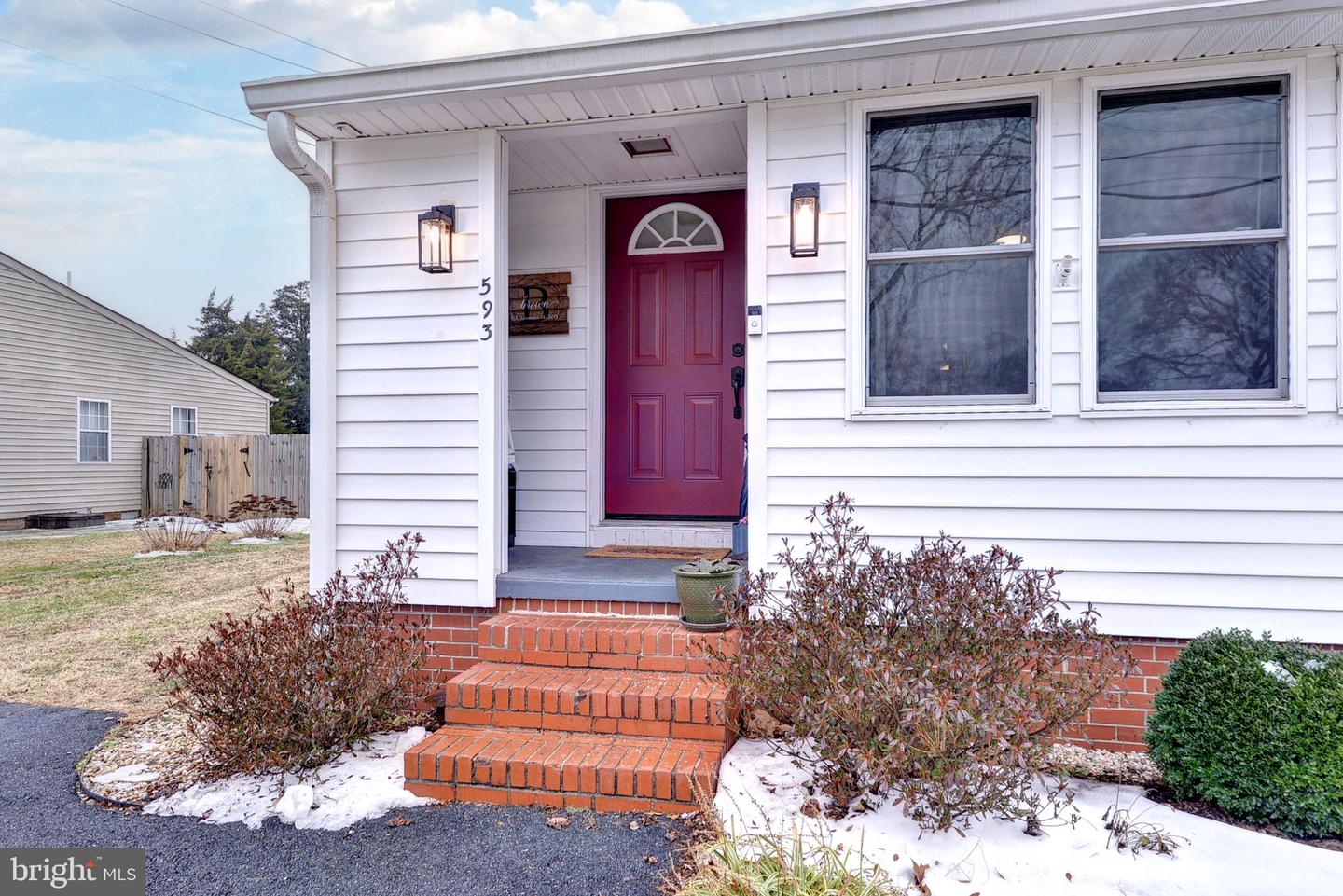 593 CATESBY LN, WILLIAMSBURG, Virginia 23185, 3 Bedrooms Bedrooms, 5 Rooms Rooms,1 BathroomBathrooms,Residential,For sale,593 CATESBY LN,VAYV2000112 MLS # VAYV2000112