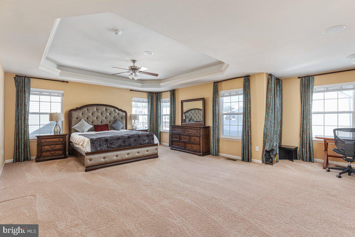 42134 AUTUMN RAIN CIR, BRAMBLETON, Virginia 20148, 5 Bedrooms Bedrooms, ,4 BathroomsBathrooms,Residential,For sale,42134 AUTUMN RAIN CIR,VALO2114934 MLS # VALO2114934