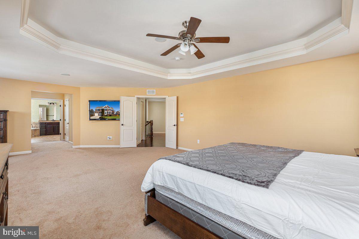 42134 AUTUMN RAIN CIR, BRAMBLETON, Virginia 20148, 5 Bedrooms Bedrooms, ,4 BathroomsBathrooms,Residential,For sale,42134 AUTUMN RAIN CIR,VALO2114934 MLS # VALO2114934