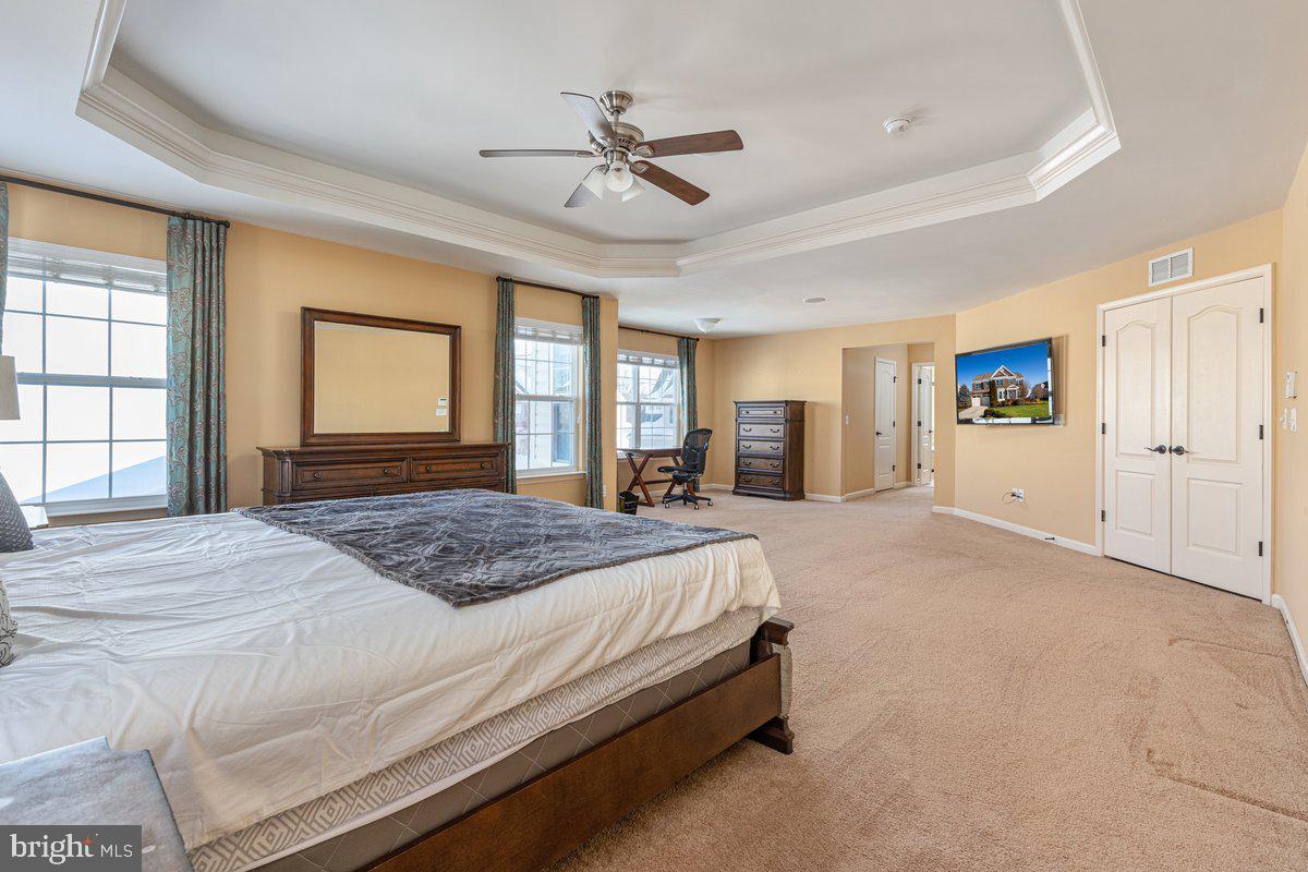 42134 AUTUMN RAIN CIR, BRAMBLETON, Virginia 20148, 5 Bedrooms Bedrooms, ,4 BathroomsBathrooms,Residential,For sale,42134 AUTUMN RAIN CIR,VALO2114934 MLS # VALO2114934