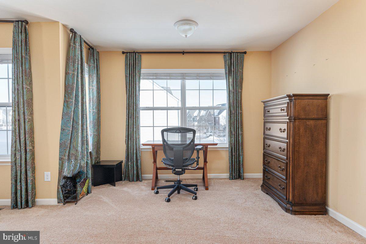 42134 AUTUMN RAIN CIR, BRAMBLETON, Virginia 20148, 5 Bedrooms Bedrooms, ,4 BathroomsBathrooms,Residential,For sale,42134 AUTUMN RAIN CIR,VALO2114934 MLS # VALO2114934