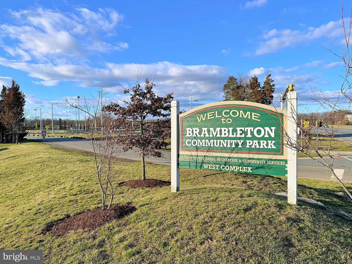 42134 AUTUMN RAIN CIR, BRAMBLETON, Virginia 20148, 5 Bedrooms Bedrooms, ,4 BathroomsBathrooms,Residential,For sale,42134 AUTUMN RAIN CIR,VALO2114934 MLS # VALO2114934